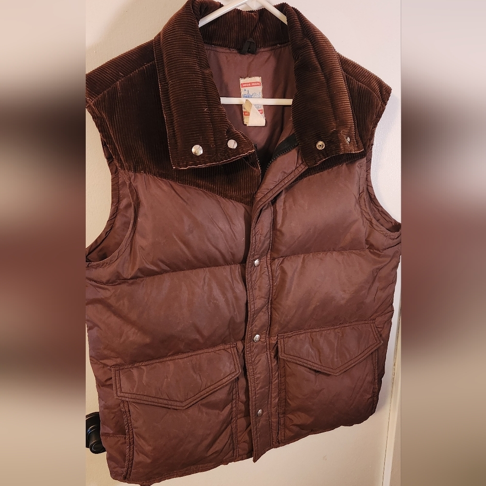 USA Made True Vintage 1970s Frostline Down Puffer Vest Corduroy Collar  Size Med